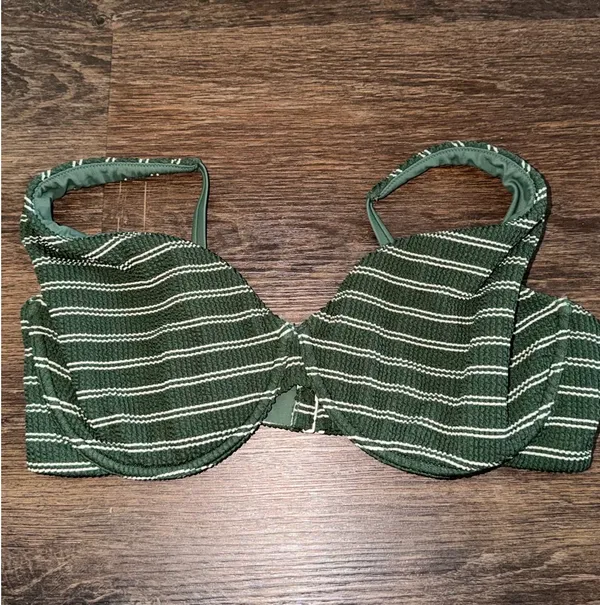 Abercrombie Curve Love Bikini Top Underwire - Image 2