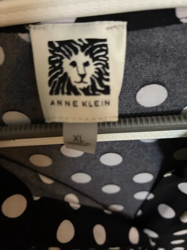 Anne Klein Top - Image 2