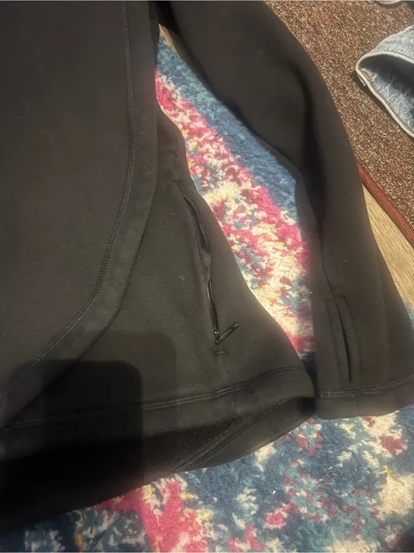 Athleta cozy Karma Asym black pullover - Image 7