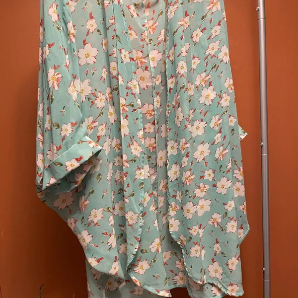 large kimono lightweight. EUC. Green - Image 6
