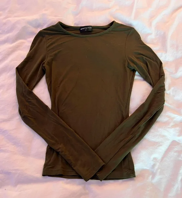 White Fox Green Long Sleeve Top - Image 2