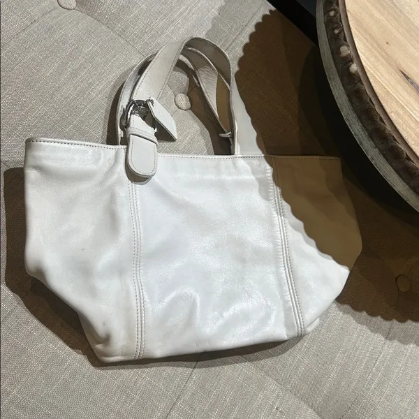 Coach White Leather Shoulder/ Mini Tote Bag No B 8P-4133 - Image 6
