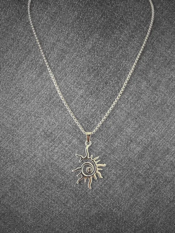 Silver Tone Tribal Sun Spiral Pendant Necklace 20 Inch Chain - Image 8