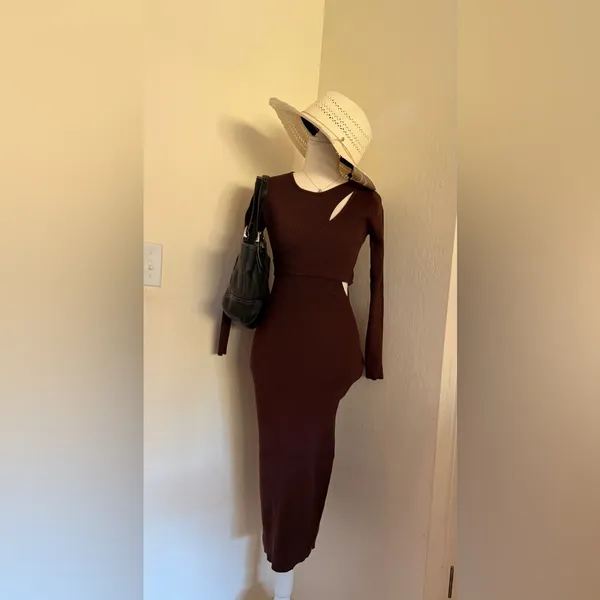 Astr Chocolate Long Sleeve Dress - Image 2