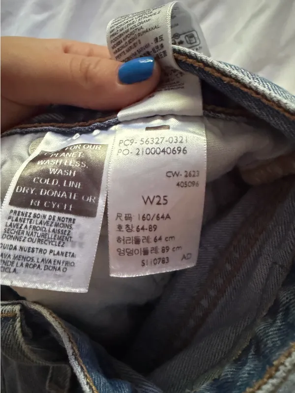 Levi’s 501 Shorts - Image 5