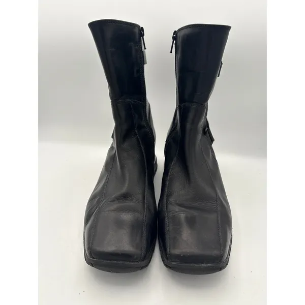 Women’s Clark’s Size 9.5 Black Leather Calf Flat Boots - Image 2