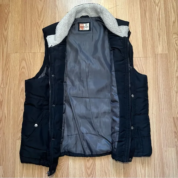 Ruff Hewn Black Puffer Vest Women’s Size Large Quilted Full‎ Zip Sherpa Collar - Image 10