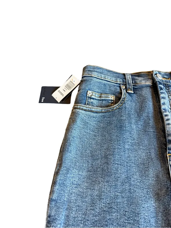 Wilfred Free Aritzia Denim Skirt Tanit Medium Wash Raw Hem Casual Size 6 NWT - Image 3