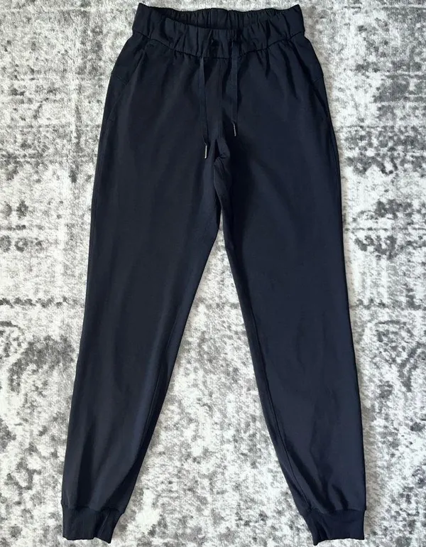 Lululemon On the Fly Jogger *Luxtreme - Image 2