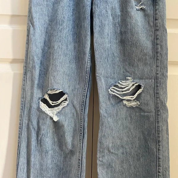 Hollister Low Rise Baggy Wide Leg Jeans Women 2R Light Wash Distressed Y2K Style - Image 5