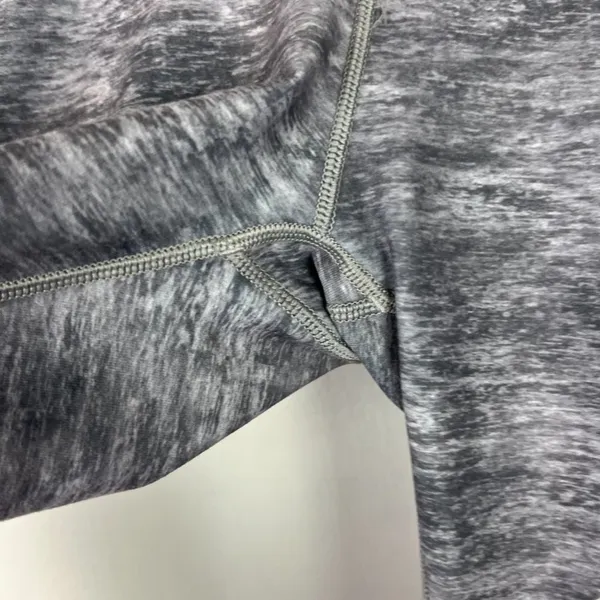WITH Wear It To Heart x Peloton Colorblock Leggings Gray Retro Size Medium M L26 - Image 5