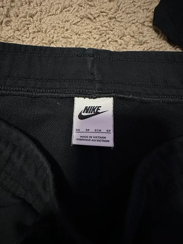 Nike Shorts - Image 3