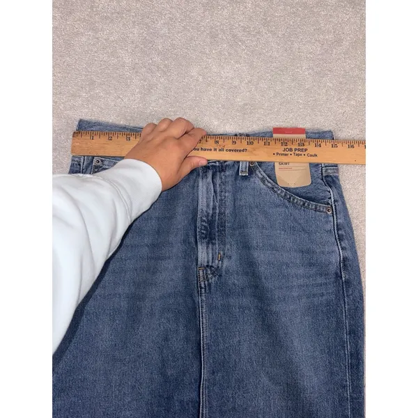 Levi Women High-Rise Back Slit Skirt 27 NWT - Image 9