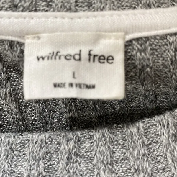 Aritzia Wilfred Free Ribbed Sweater Crewneck Gray Lightweight Size L - Image 5