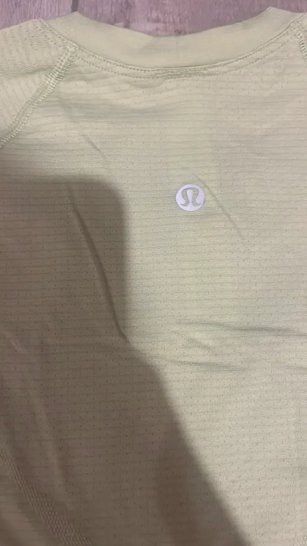 Lululemon Cropped Swiftly - Image 4