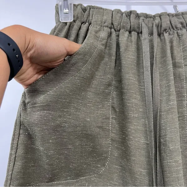 NWT Max Studio Women's Cropped Wide Leg Trousers XS Pull-on linen blend olive - Image 4