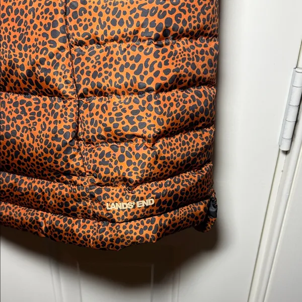 Lands'‎ End Leopard Print Puffer Vest - Image 2