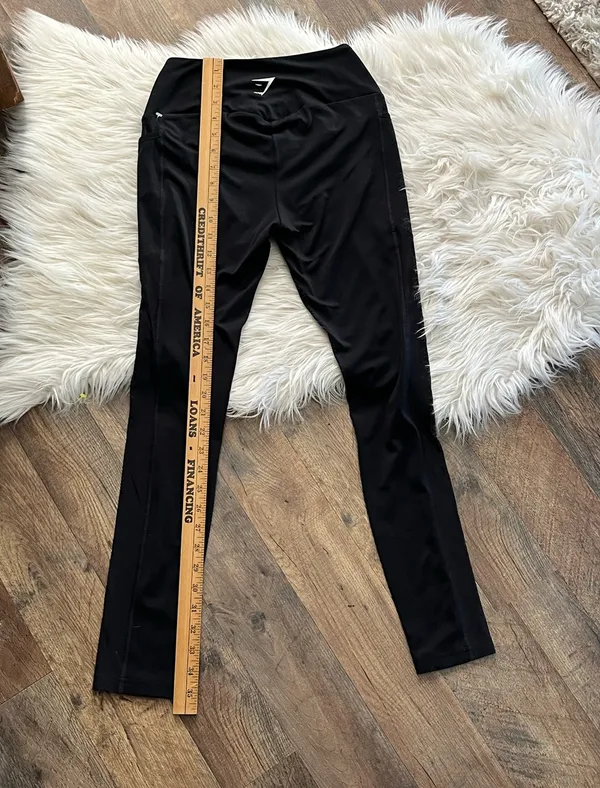 Gymshark women's black mesh panel with pockets size XS/S black leggings - Image 5