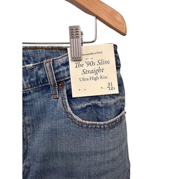 Abercrombie & Fitch Ultra High Rise 90s Slim Straight Jean NWT SIZE 31/12S - Image 10