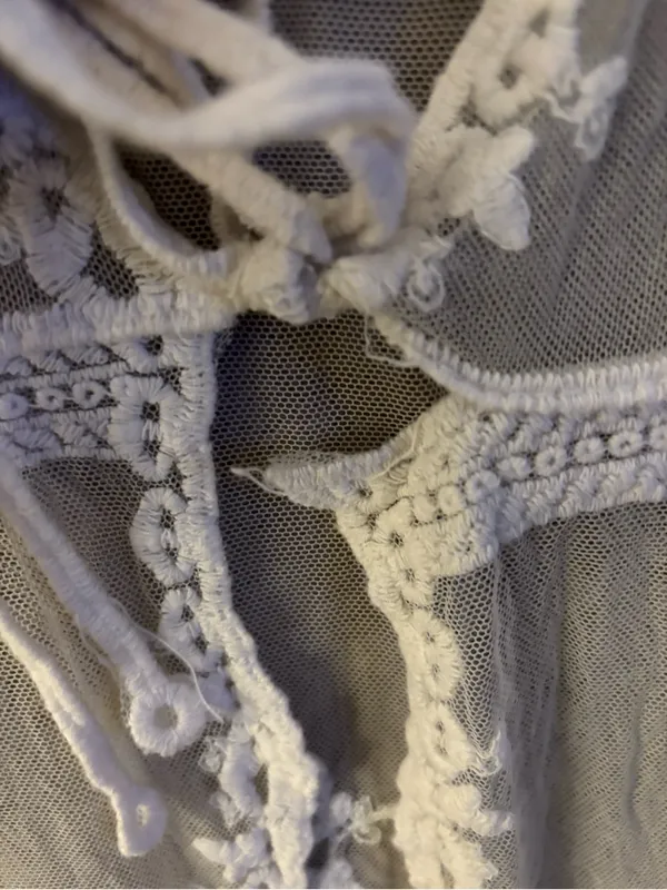Love Tree Sheer Lace Embroidered Swim Coverup Cream Women’s Size L - Image 5