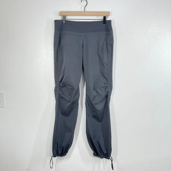 Lululemon Studio Pant II No Liner Soot Light Pants Women's Gray V-Seam - Image 3
