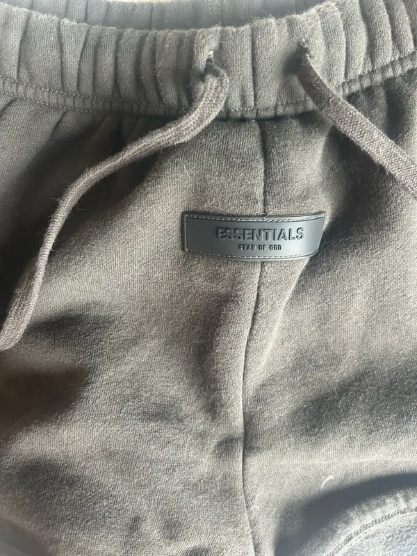 Essentials Fear of God Shorts Sweat - Image 2