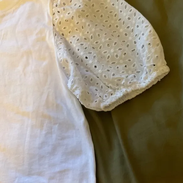 H&M white top size XSMALL - Image 3