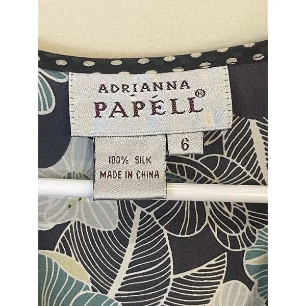 Adrianna Papell Faux Wrap 100% Silk Blouse Size 6‎ Floral Flutter Sleeve Career - Image 5