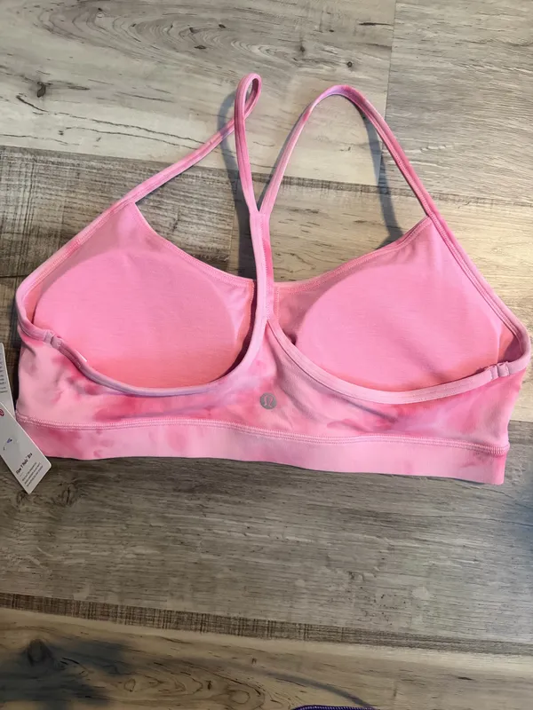 Lululemon Flow Y Bra A-C Cup Strawberry Smoothie 12 NWT - Image 4