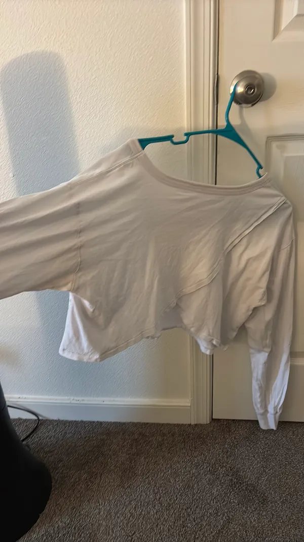 100% cotton cropped boxy long-sleeve - Image 3