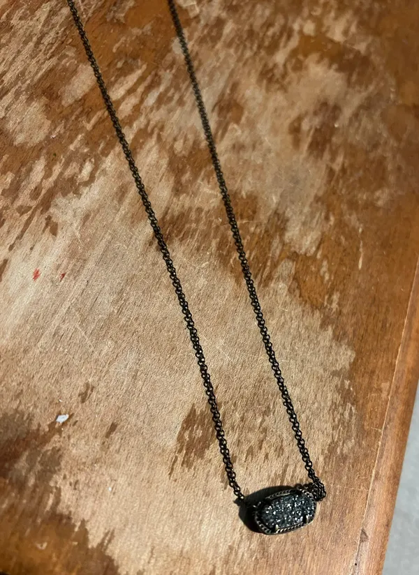 Elisa Necklace - Image 3