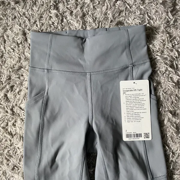 Lululemon Invigorate High-Rise Tight 25” - Image 3