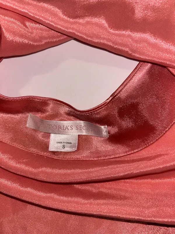 Victoria's Secret pink slip  - Image 6