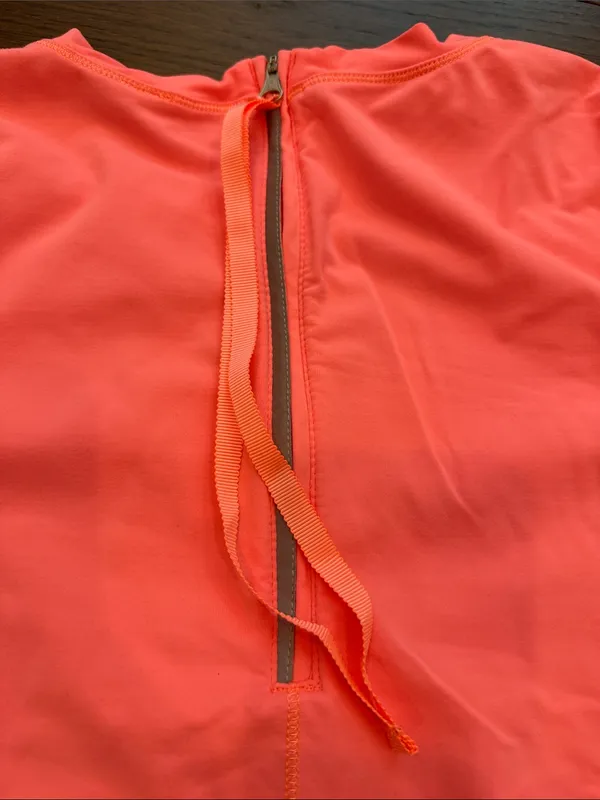 Lululemon Run Warm-Up Crewneck Pullover Coral Pink Size 8 Long Sleeve - C11-632 - Image 9