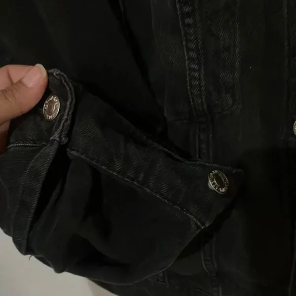 H&M divided denim Black Button Closure Jean Jacket Medium oversized #500 - Image 2