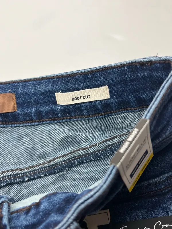 Judy Blue Boot Cut Dark Blue Denim Jean Womens Size 9 / 29 Short Inseam NEW - Image 3