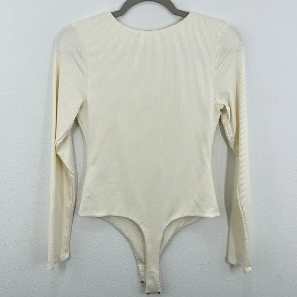 BP Cream Seamless‎ Compression Ribbed Long Sleeve Bodysuit Womens Medium Casual - Image 5