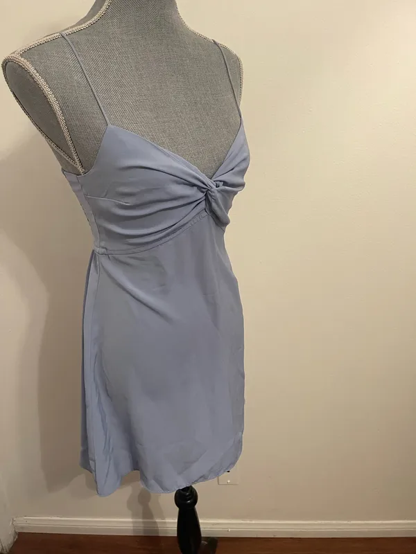 Abercrombie & Fitch Light Blue Twist Front Slip Dress. Size Small - Image 5