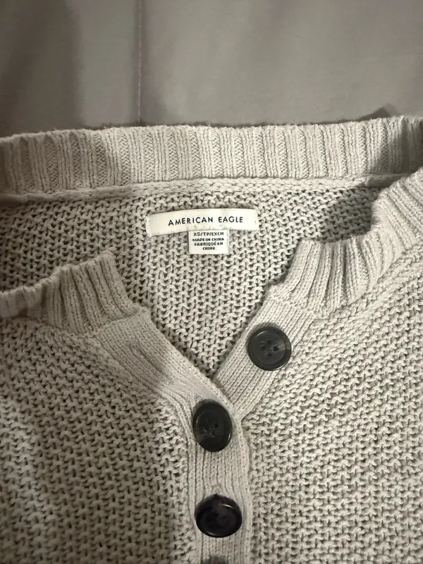 American Eagle Sweater - Image 3