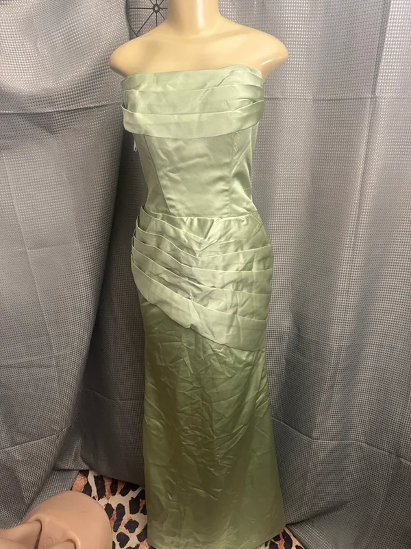 New size small beautiful dress Green - Image 3