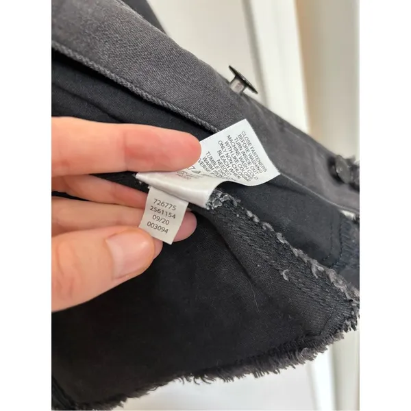 NEW Maurices Washed Black Denim Cropped Jacket Raw Hem - Size L - Image 7