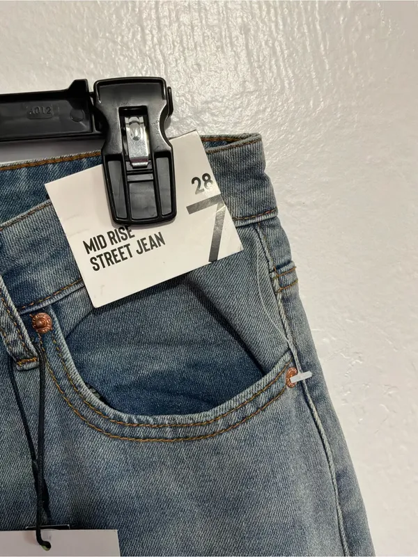#84 NWT S.O.N.G Women’s Mid Rise Street Jean Wide Leg Size 28/7 - Image 5