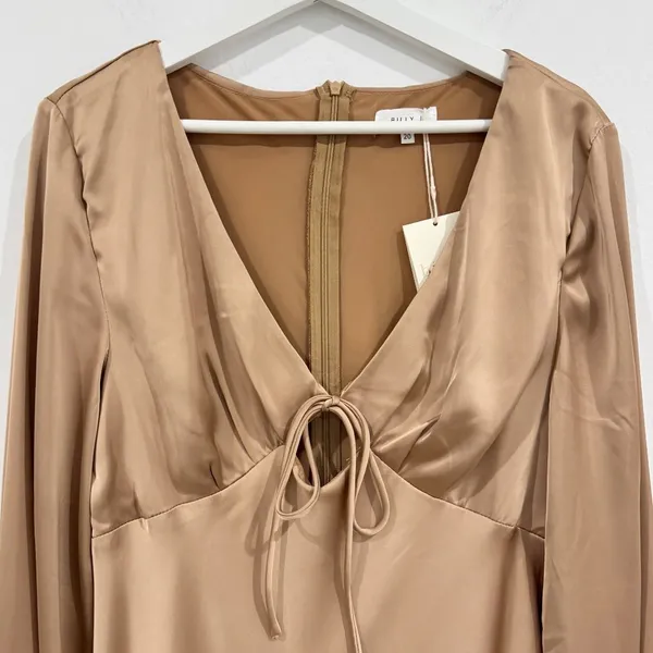 Billy J Brigitte‎ Dress Plus Size 20 Tan Satin Tie Front Maxi V Neck Old Money - Image 7