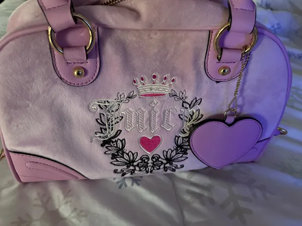 Juicy Couture Heritage Bowler “Fondant Pink” Handbag - Image 2