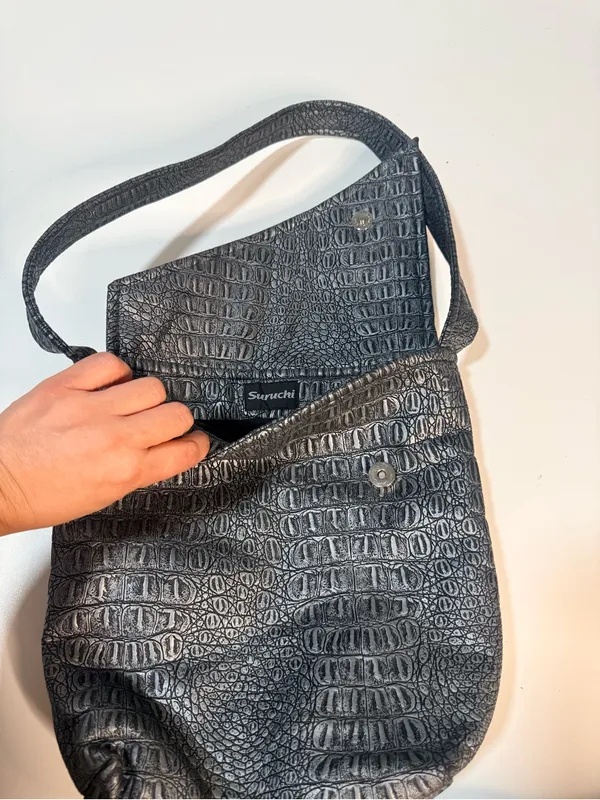Black Crocodile Embossed Shoulder Bag Handbag - Image 6