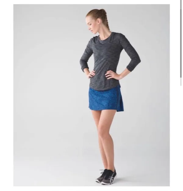 Run Pace Rival Skirt in Elegant Samba Snake Kayak Blue Size 4 Reg - Image 6
