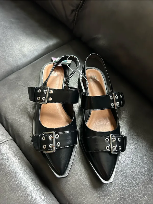 Size 8 Peyton Double Buckle black Slingback Flats by wild‎ fable alt punk rock - Image 9