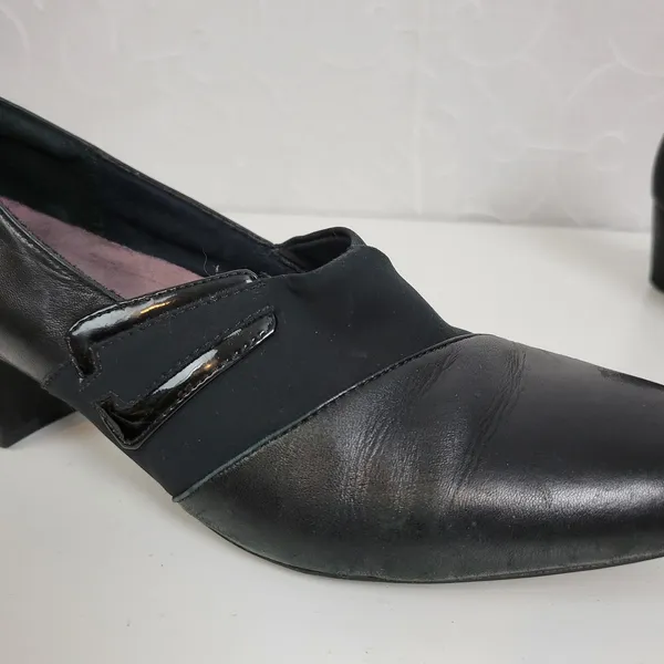 Clarks Womens Shoes Size 7.5 Black Leather Sugar Spice Heeled Slip On Pumps - Image 2