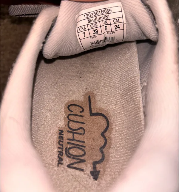 Brooks Ghost 14 Shoes - Image 8