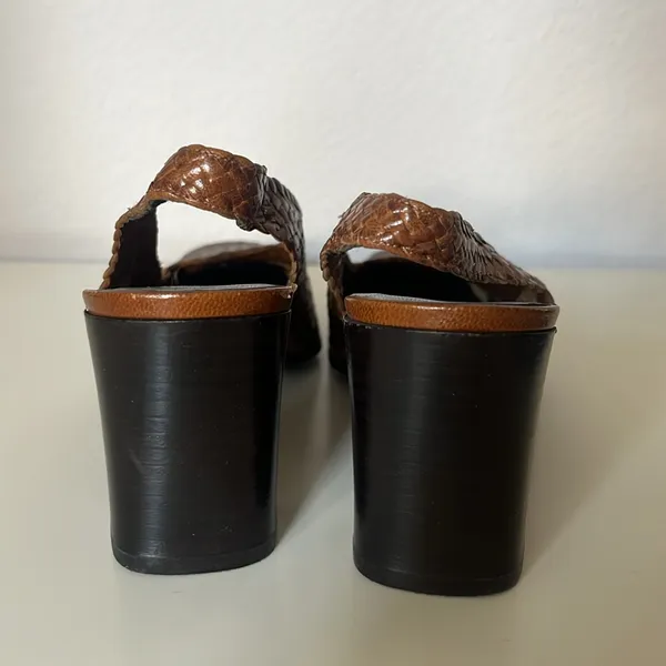 Via Spiga Woven Brown 3” Block Heels in Size 6M 56 - Image 5